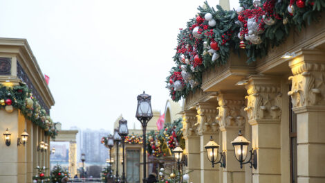 Holiday Safety Checklist for Managing Risk in Commercial Spaces